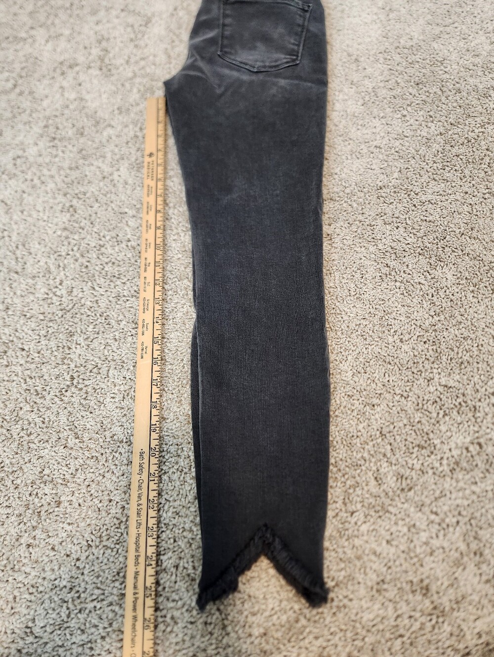 FRAME Le Skinny De Jeanne Crop Raw Triangle Hem Size 28 - Picture 9 of 9